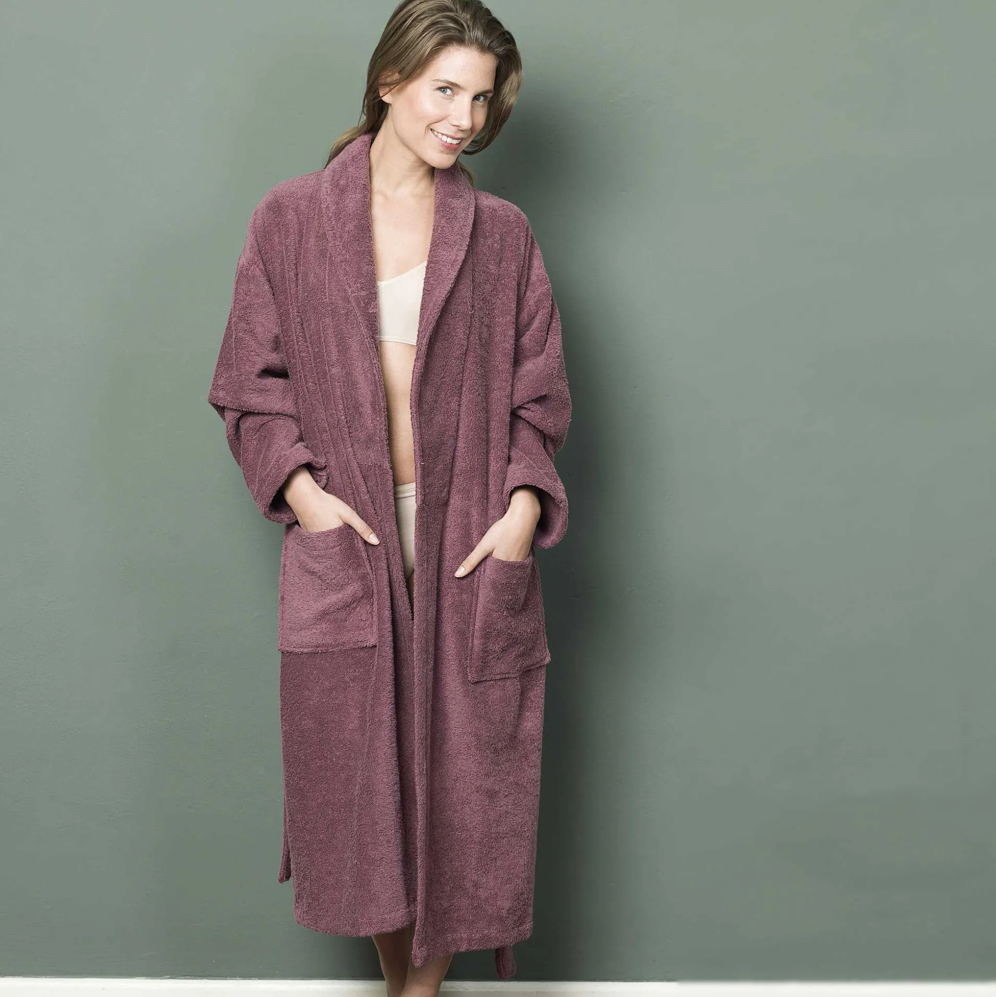 LIVING CRAFTS Barcelona - Bademantel Helle Pflaume Shop