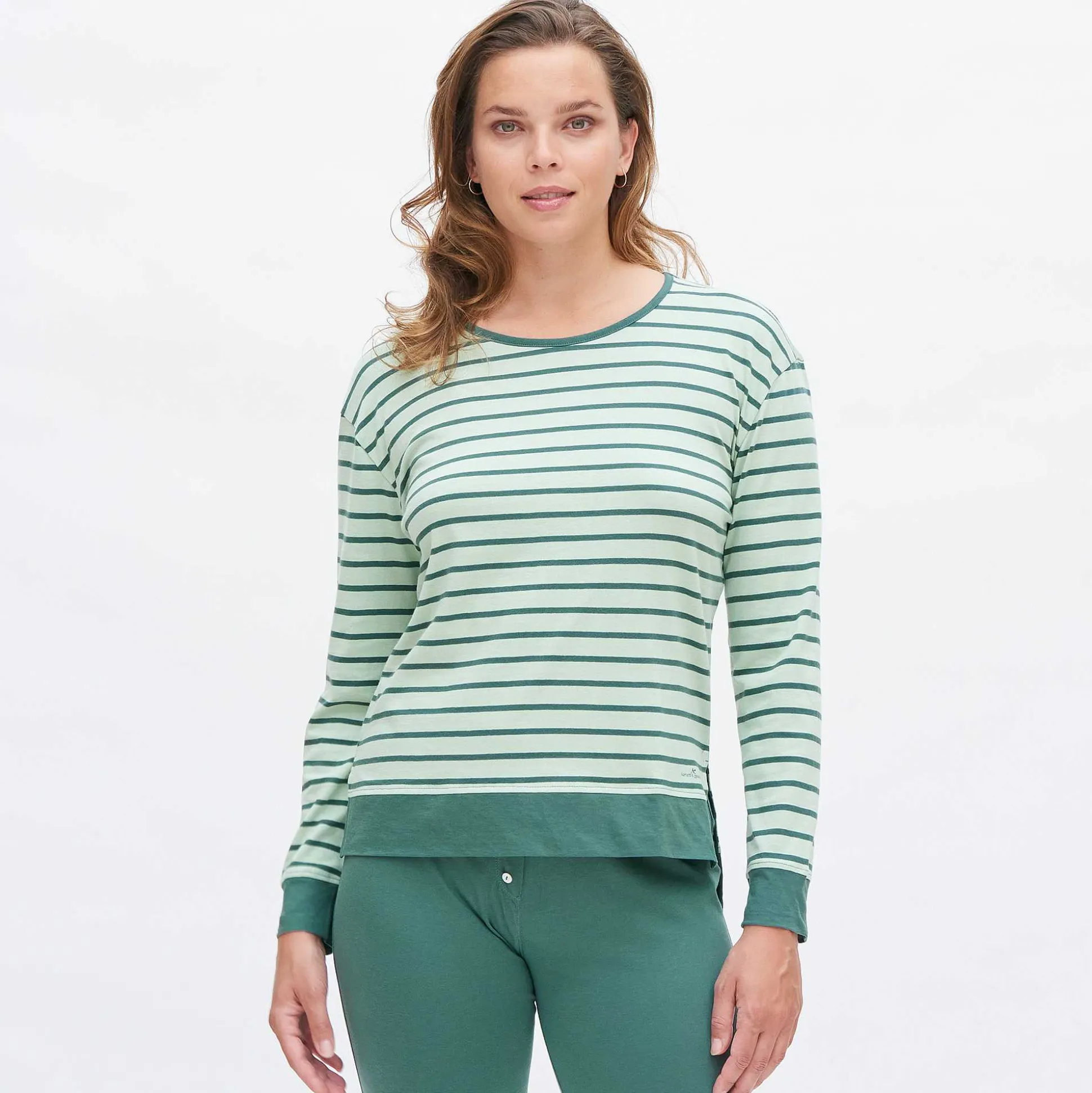 LIVING CRAFTS Nicci - Schlafshirt Nebelgrun / Streifen Store